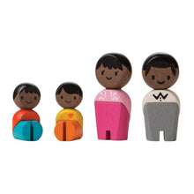 dark skin tone family