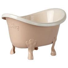 small bathtub for mouse rose