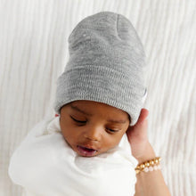 beanie in heather gray