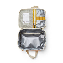 the lunchbox in peach