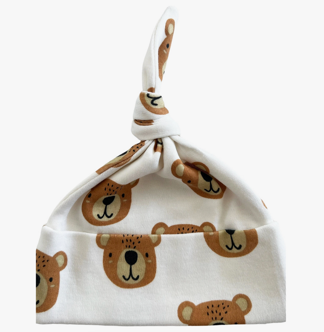 newborn knotted hat in bears