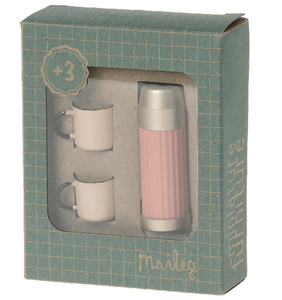 thermos and cups in coral