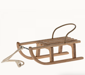 sled for Maileg mouse