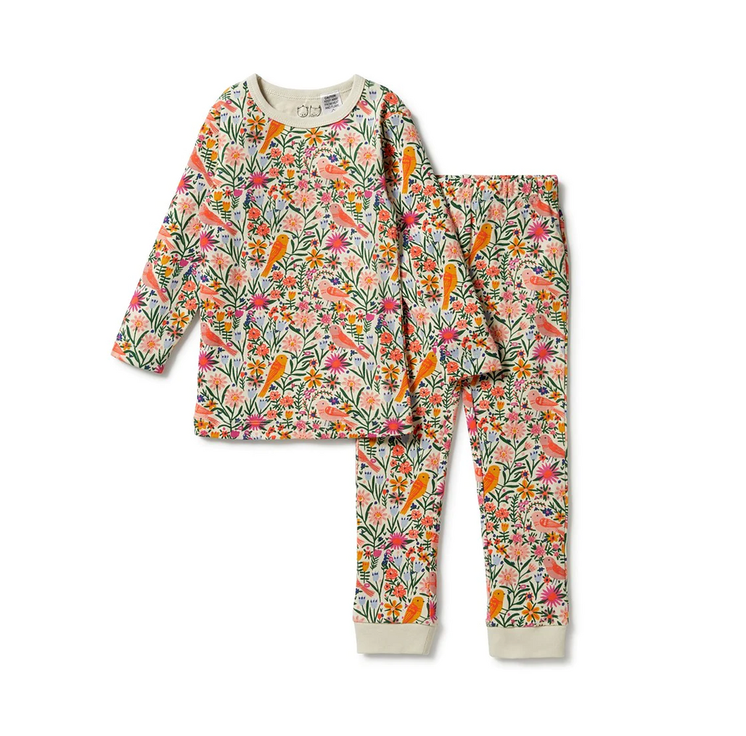 pajama set in birdy floral