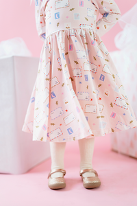 FINAL SALE: gwendolyn dress in postcards to santa