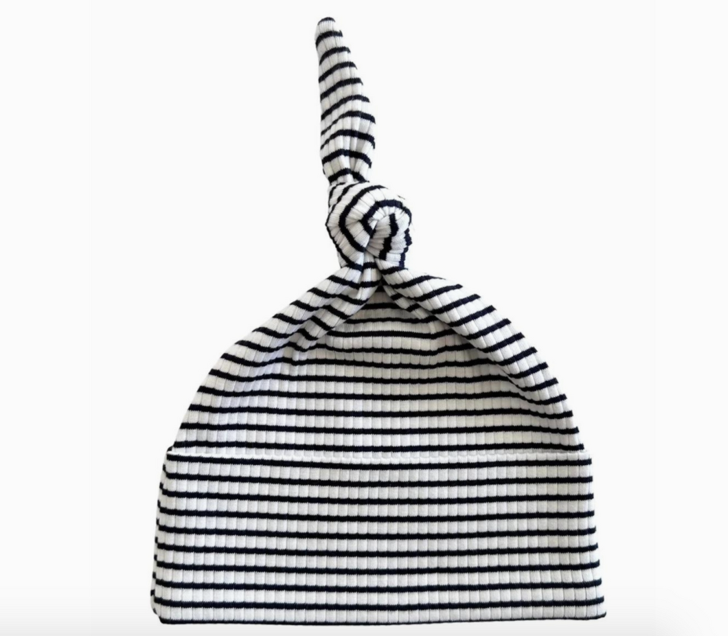 newborn knotted hat in black stripe