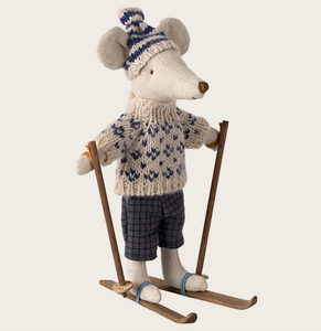 winter dad ski mouse