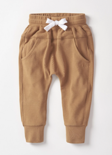 joggers in caramel