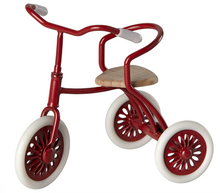 tricycle in red