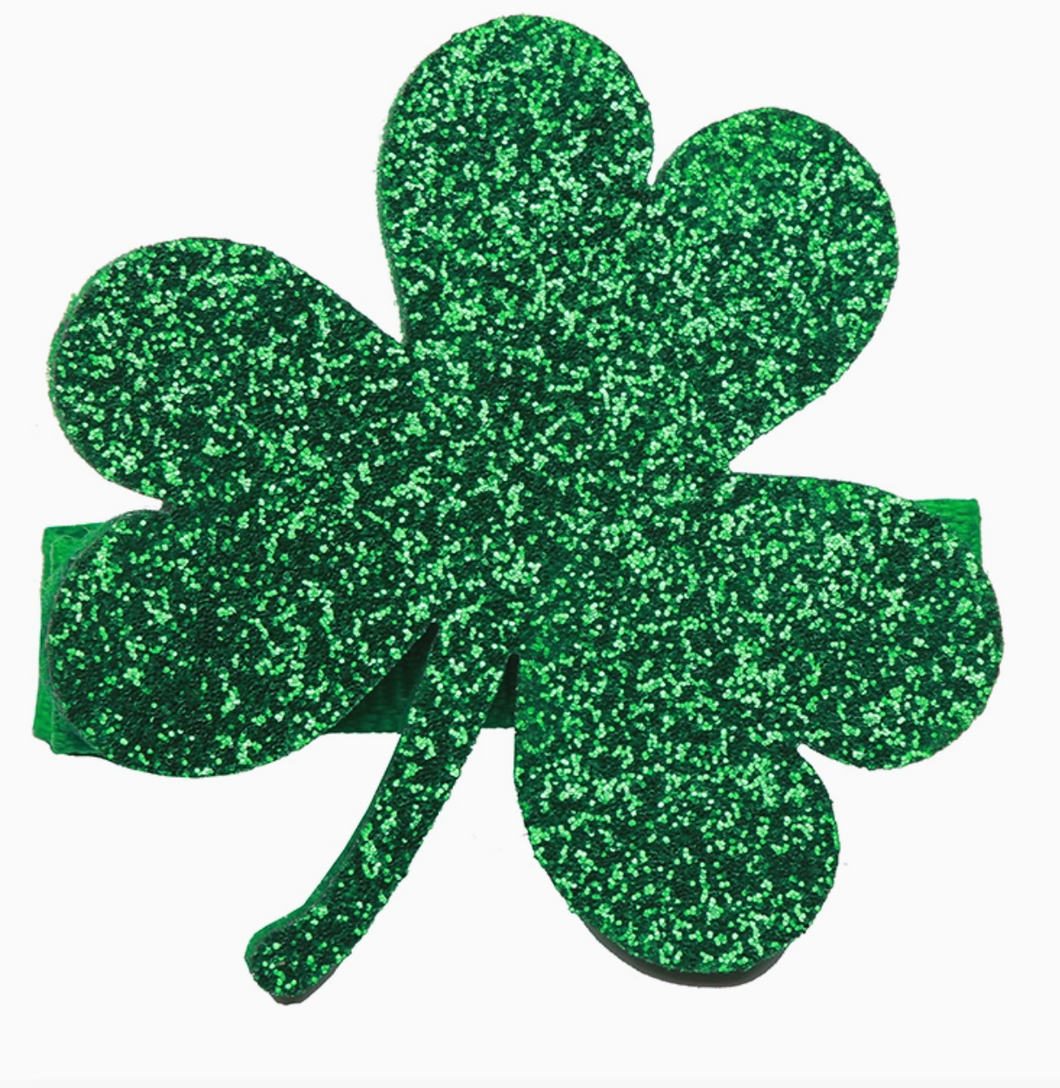 glitter shamrock clip