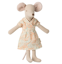 mum mouse in paisley dress