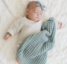 waffle knit mini blanket in elm