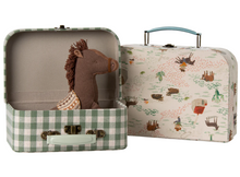suitcase set pony and check