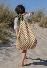 tote in caramel check