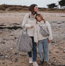 tote in cheetah