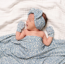 knot headband in dolly