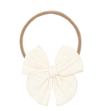 heirloom bow headband - cream