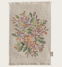 flower rug medium