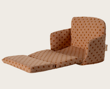dots sofa bed for mouse