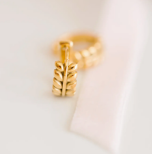 gold leaf huggies