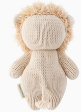 cuddle+kind baby lion