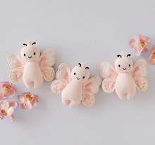 cuddle+kind butterfly pink