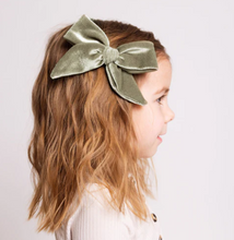 velvet hair clip - pewter