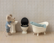 wc for maileg mouse