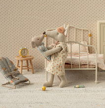 mum night gown light grey