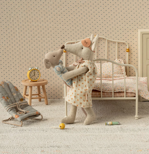 mum night gown light grey