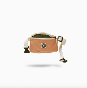 lil louie sling in peach