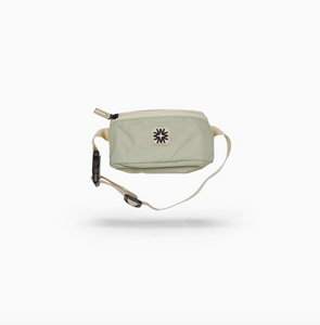 lil louie sling in mint