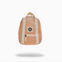mini arrow pack in peach