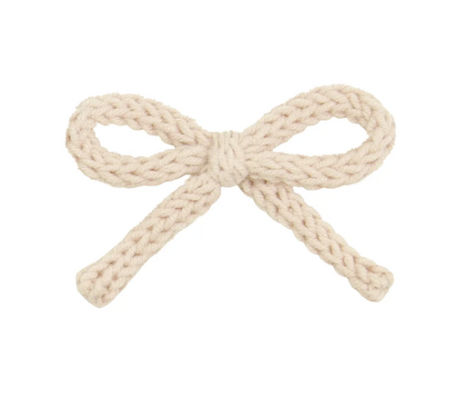 crochet bow clip - oat