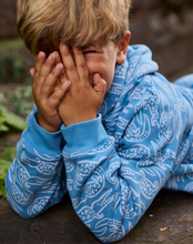 hoodie sweatshirt alligator