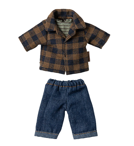 checkered clothes for dad mouse