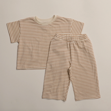 sawyer set in caramel stripe