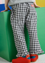 gingham ruffle pant in black