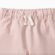 jogger in pink