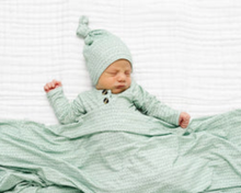 swaddle blanket in luca