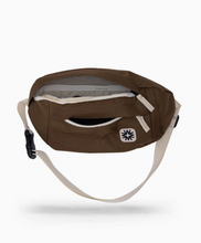 louie sling in chocolate