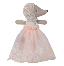 baby mouse in powder gown