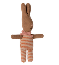 baby rabbit stripes