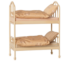 bunk bed wheat