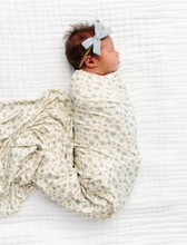 swaddle blanket in faye