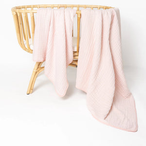 cloud muslin™ quilt - blush