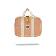 the lunchbox in peach