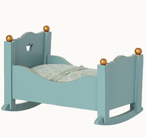cradle for baby mouse in blue