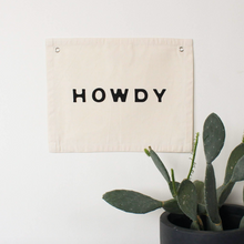 howdy banner in natural