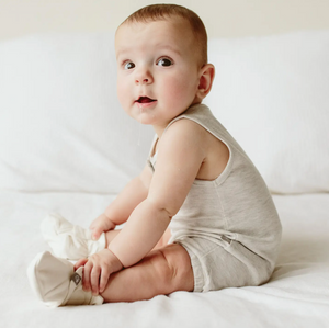 goumi baby boots in cloud
